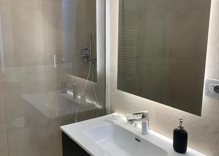 Nerhome San Giovanni Guest house